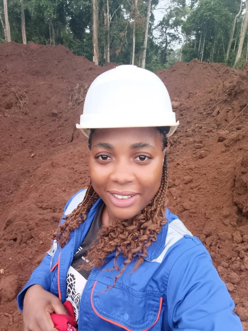 Travaux de terrain — relevés géologiques